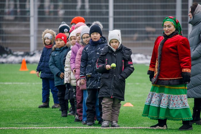 Спортивно-развлекательное мероприятие «Бегущие по снегу» в Кузьминском лесопарке в Котельниках