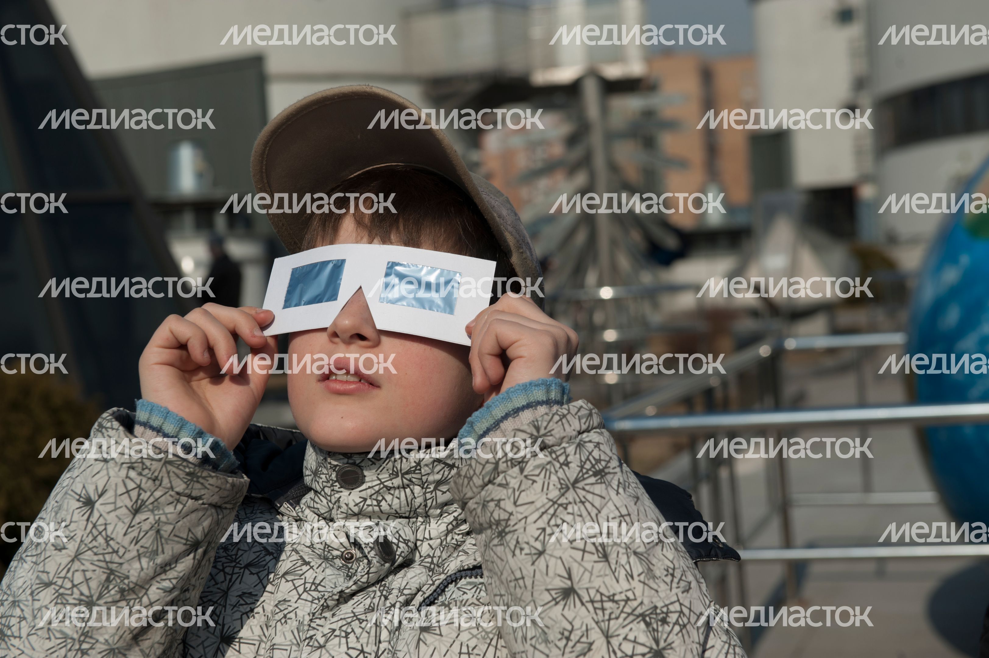 Солнечное затмение в Московском планетарии Солнечное затмение в Московском планетарии