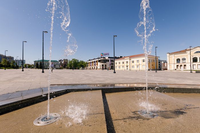 Фонтан на Советской площади в Дмитрове