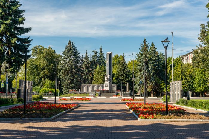 Памятник участникам СВО в Аллее 30-летия Победы в Домодедово