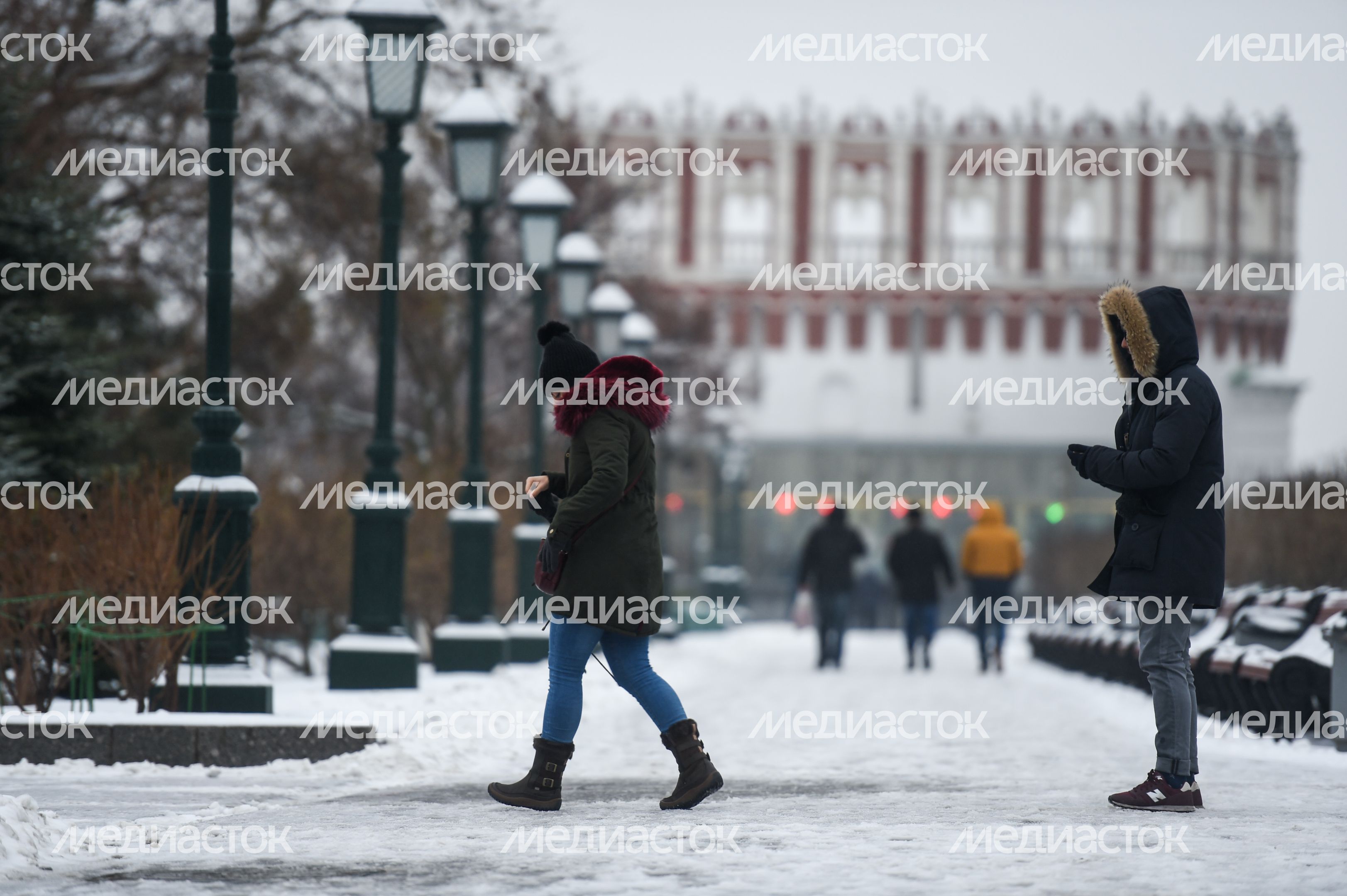 Последстивя сильного снегопада в Москве