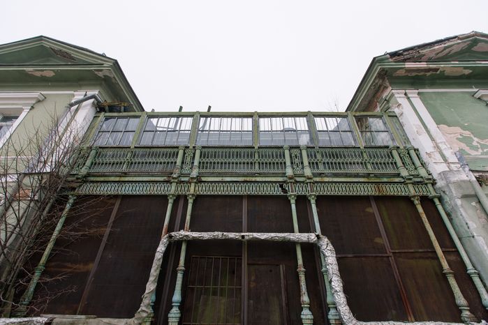 Усадьба Мысово в Долгопрудном осенью