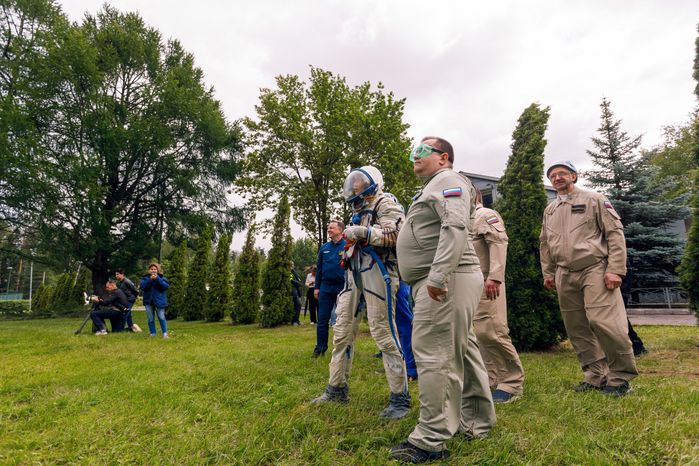 В Звездном городке прошла тренировка спасательной операции космонавтов