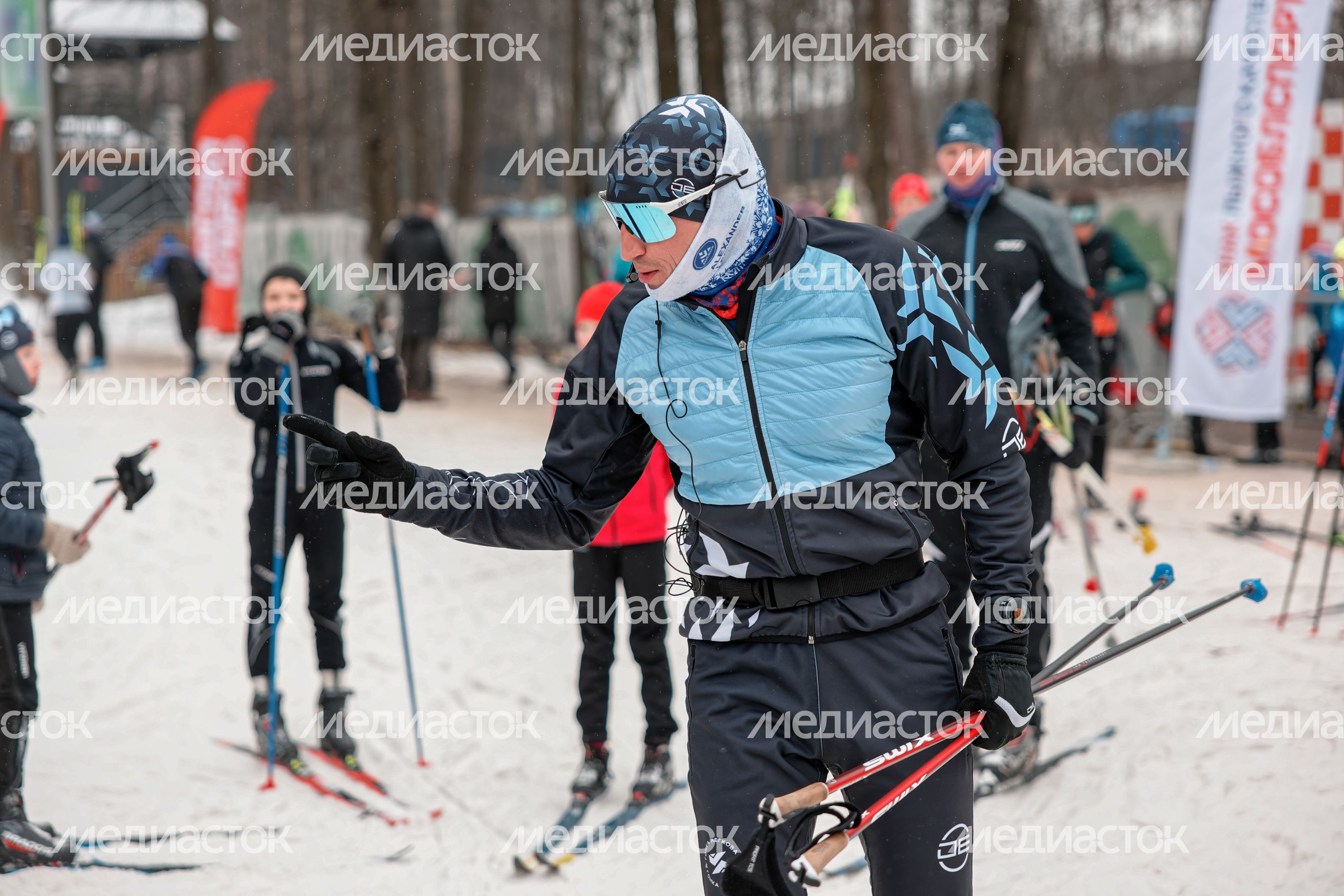 Тренировка для лыжников от Олимпийского чемпиона Александра Легкова в Одинцово Тренировка для лыжников от Олимпийского чемпиона Александра Легкова в Одинцово