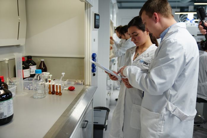 Губернатору представили проект развития R&D-Центра фармкомпании «Биннофарм Групп» в Красногорске