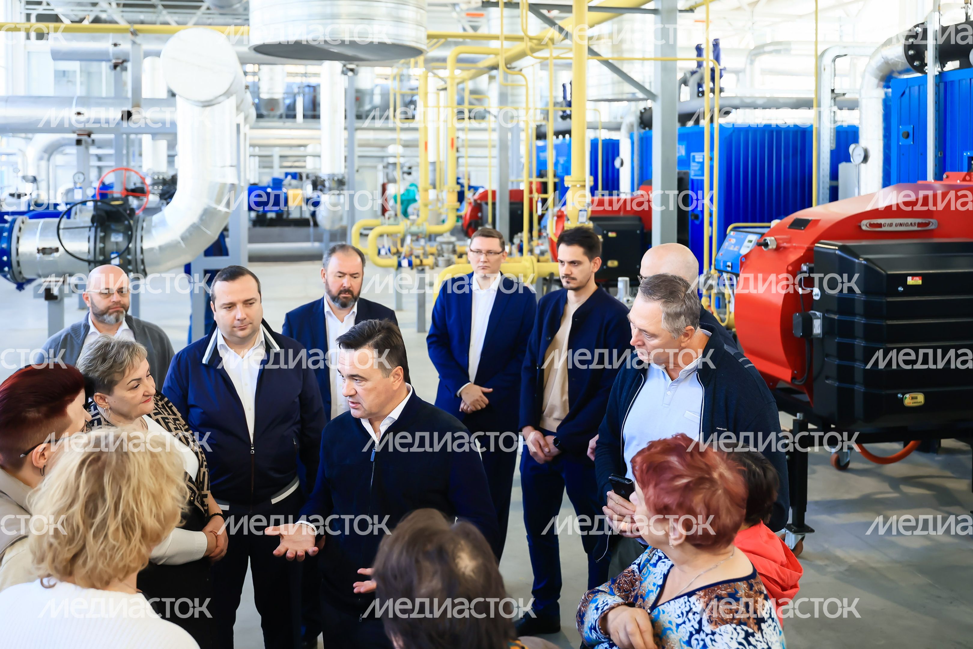 Осмотр новой котельной и реконструируемого участка теплосети в Королеве Губернатором Подмосковья