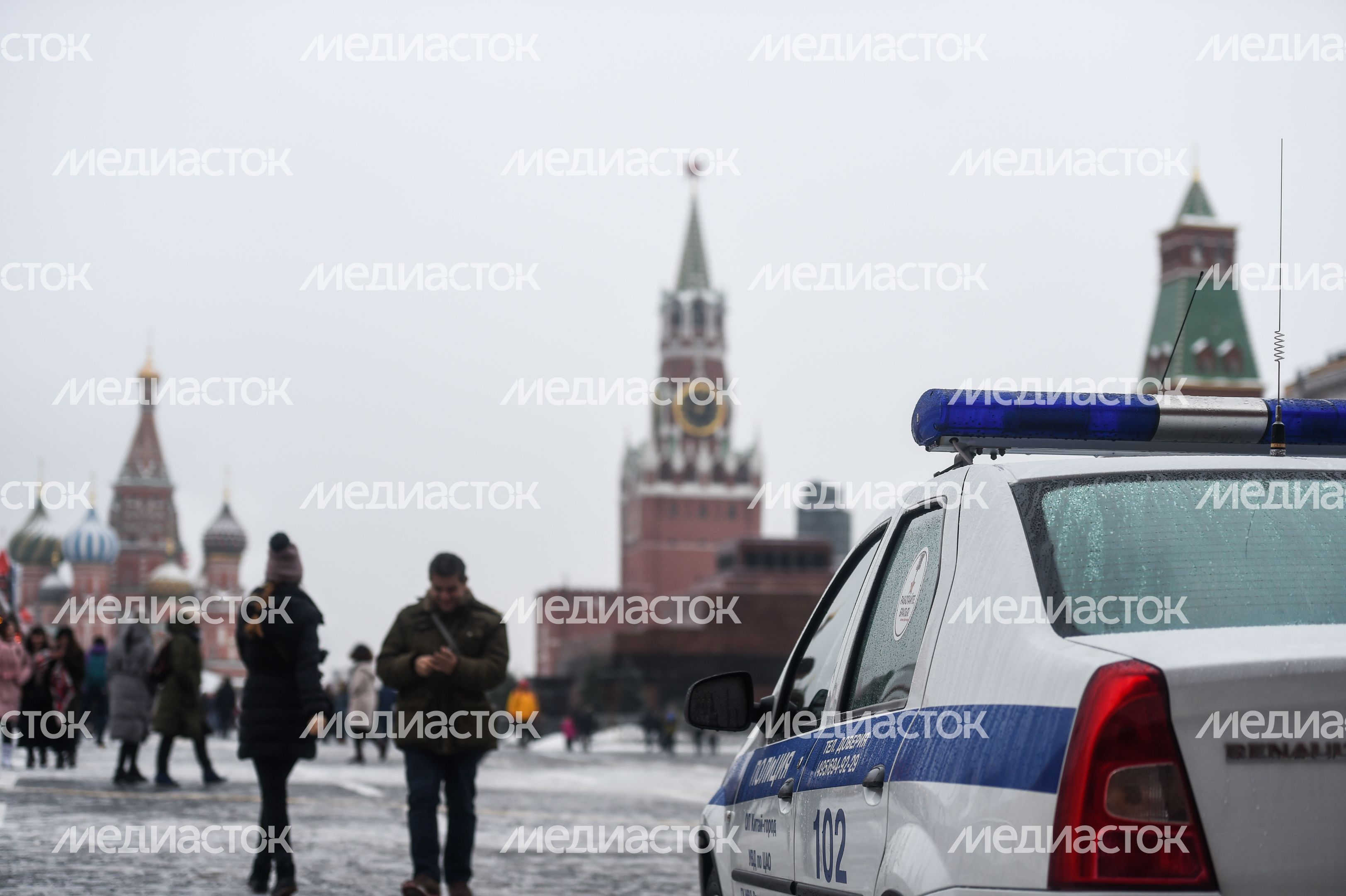 Последстивя сильного снегопада в Москве