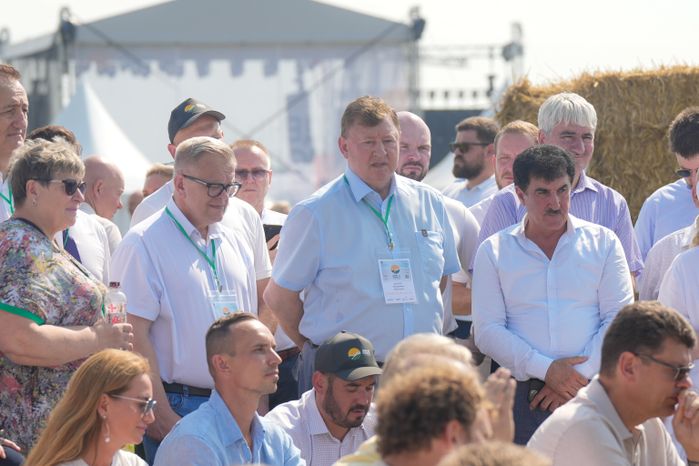 Агропромышленная выставка "День поля Московской области" в Дмитровском округе