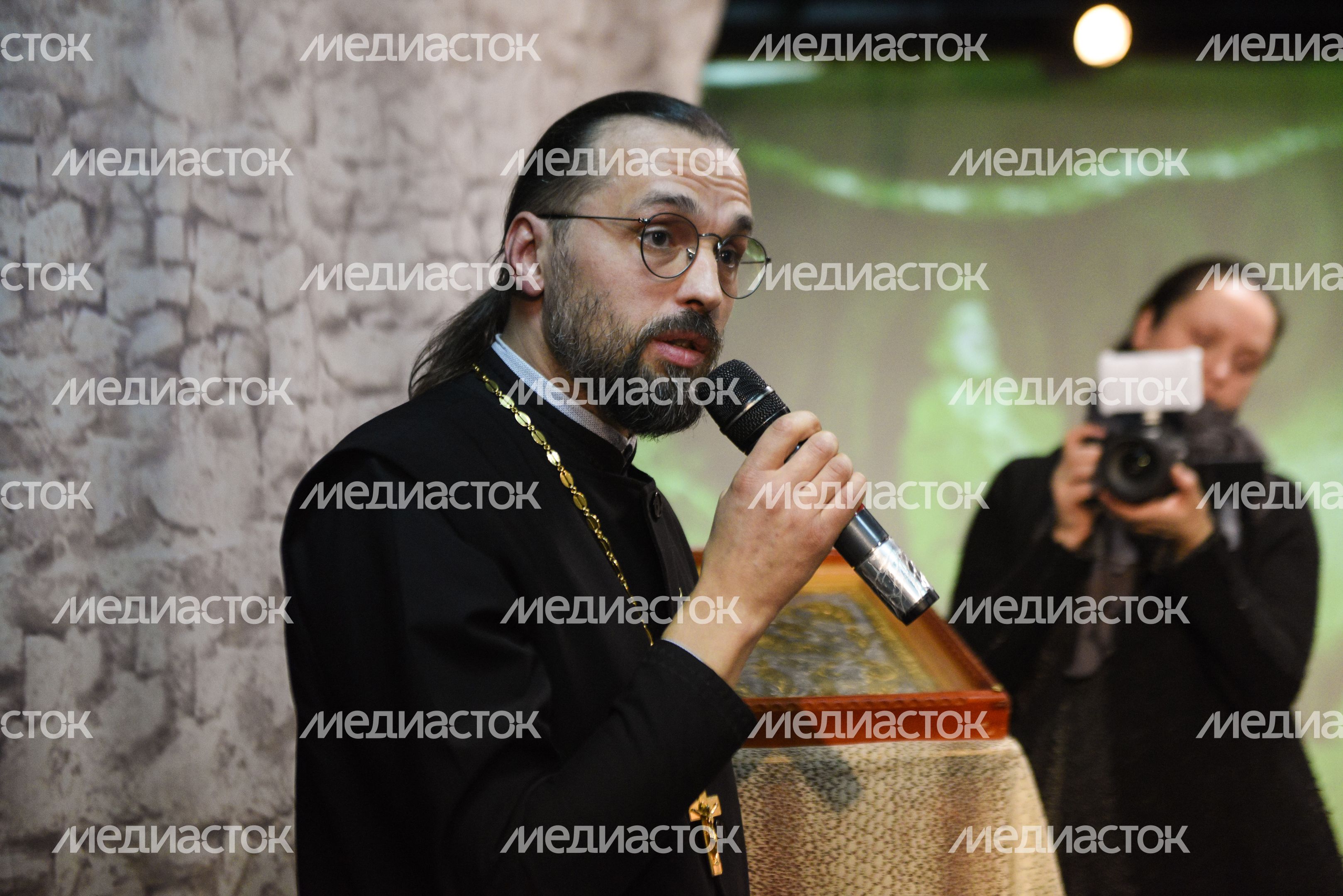 Встреча‑диалог режиссера Кирилла Белевича со зрителями в столичном театре «Глас»