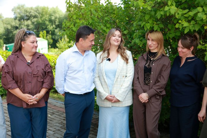 Андрей Воробьев навестил детей участников СВО в оздоровительном лагере "Левково"