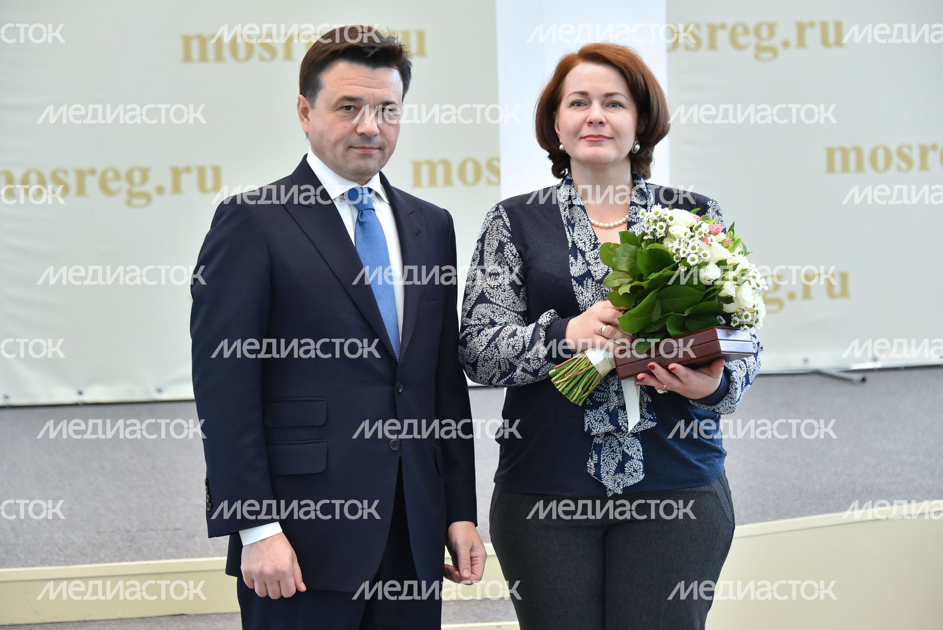 А. Воробьев вручил награды в честь Праздника весны и труда