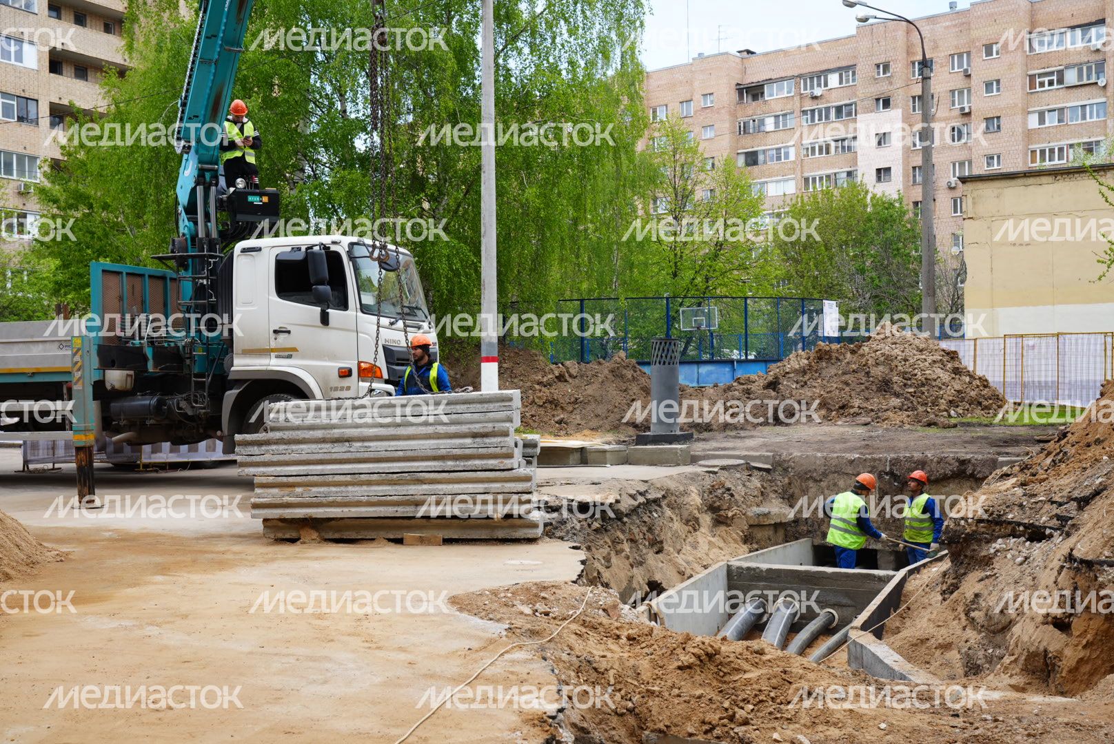 Проверка губернатором ремонта теплосетей в Химках