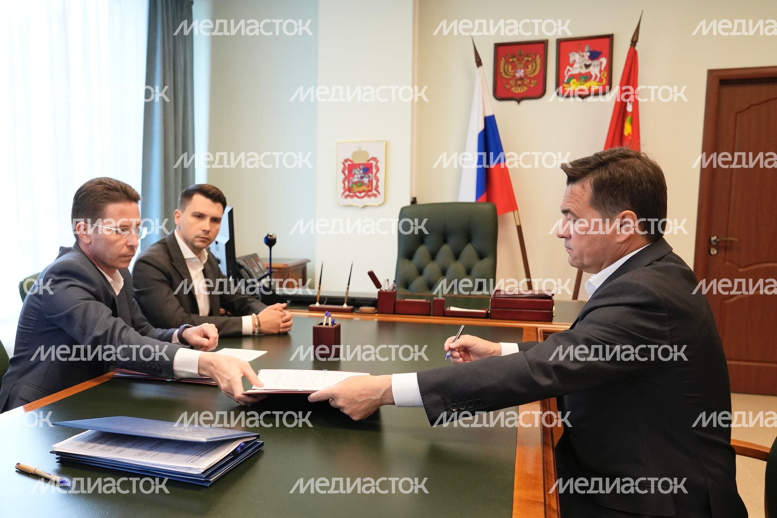 Подача документов Губернатора Андрея Воробьева на участие в выборах
