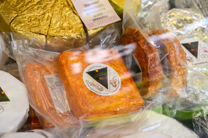 Ярмарка продуктов питания, произведенных в Подмосковье, на гастрономическом фестивале «Вкусы России» 2026 на ВДНХ
