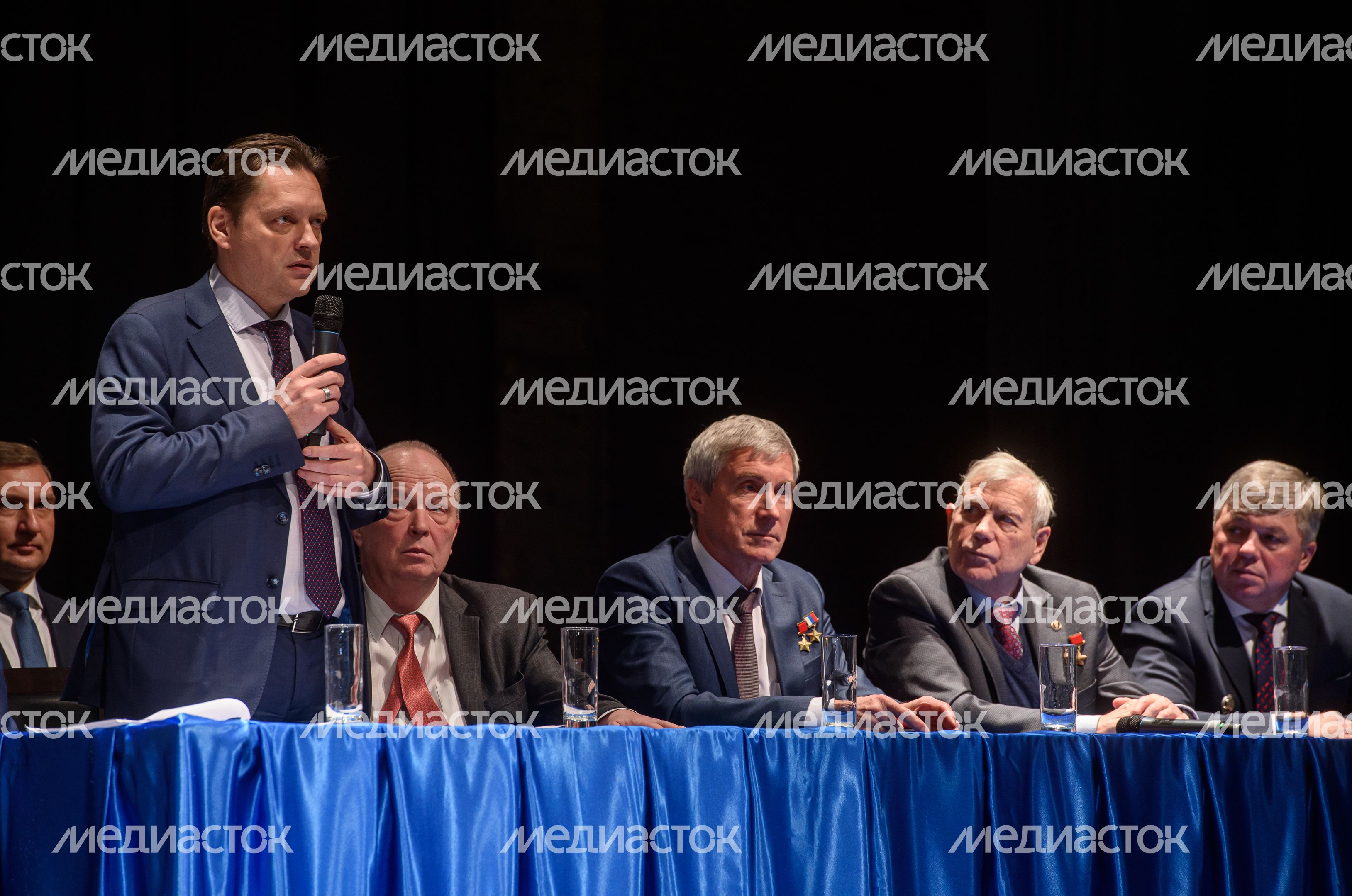 Торжественная встреча космонавтов и астронавтов 67-й длительной экспедиции на МКС