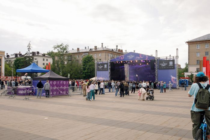 Открытие фестиваля современного танца «Город танцует в парках» в Королеве
