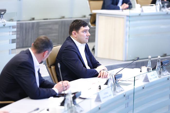 Еженедельное совещание губернатора с областным правительством