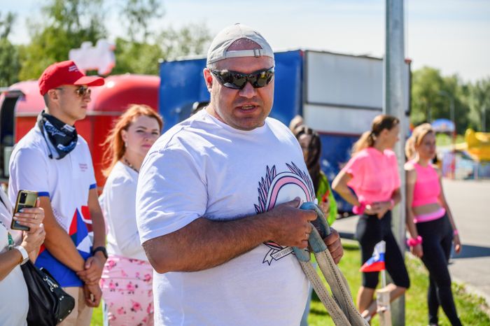 Русский Халк Сергей Агаджанян на фестивале «Нежный Fest 2024» в Бронницах