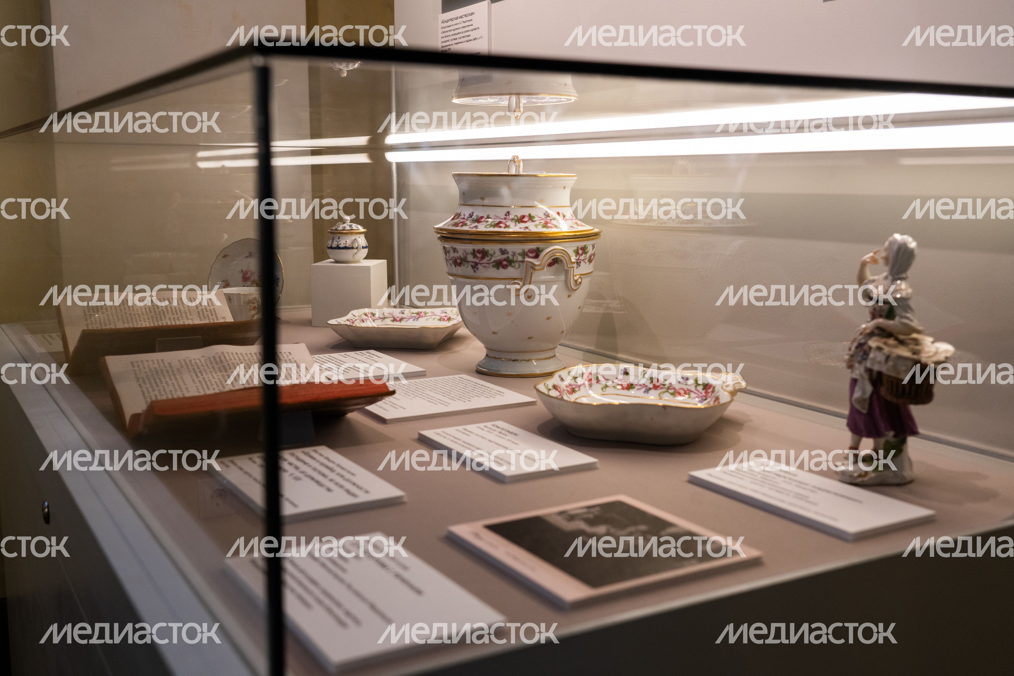 Выставка «Кодекс гурмана» в музее-заповеднике «Архангельское» Выставка «Кодекс гурмана» в музее-заповеднике «Архангельское»