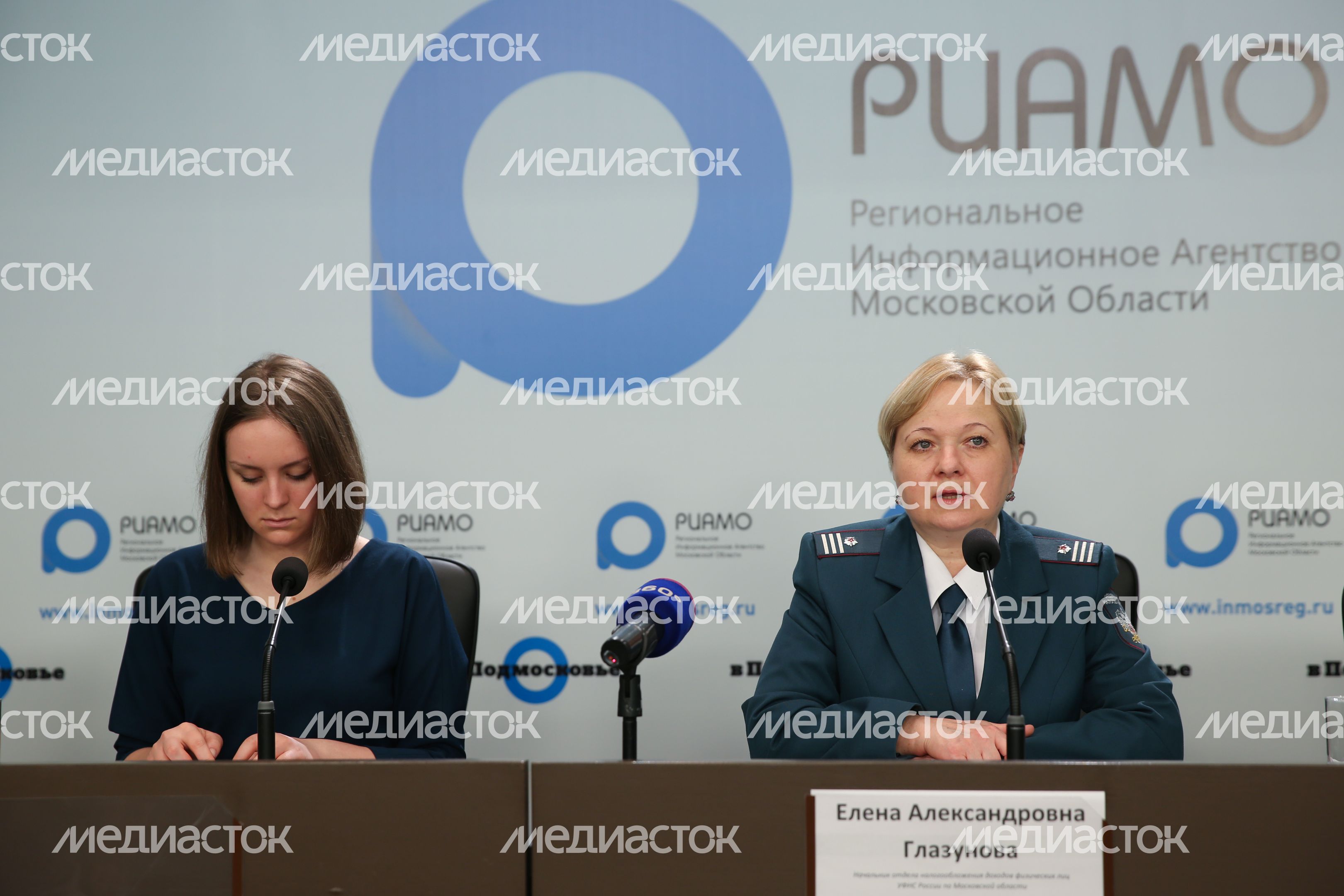 Пресс-конференция Елены Глазуновой в РИАМО