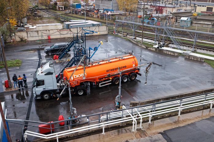 Терминал по перевалке и хранению светлых нефтепродуктов в Красногорске