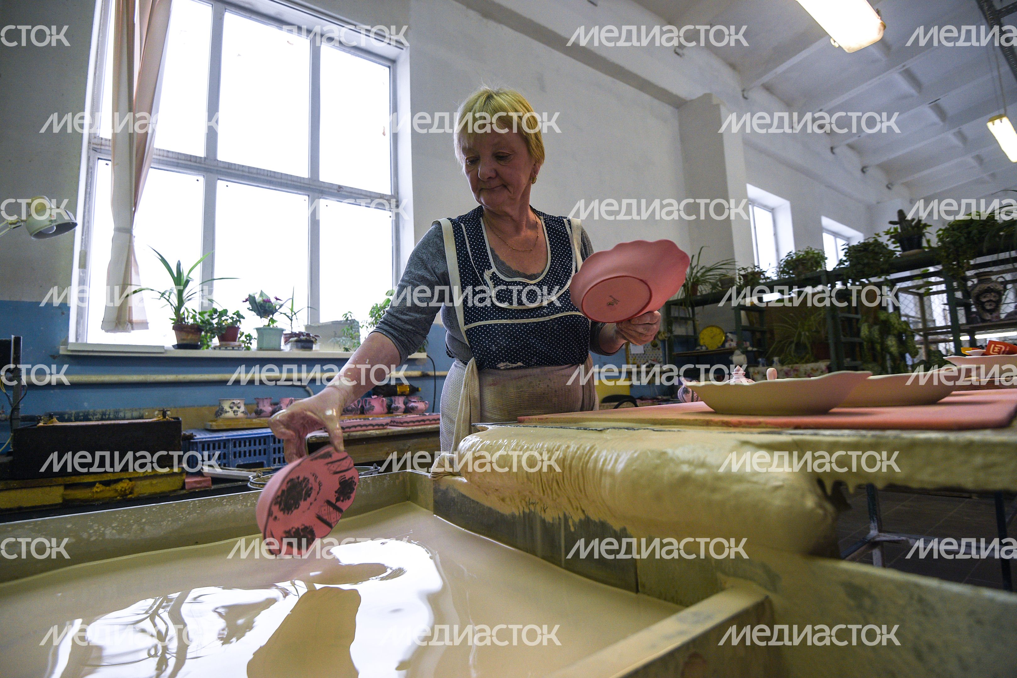 Гжельский фарфоровый завод