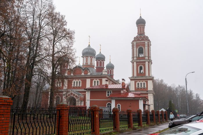 Церковь Всех Святых в Серпухове