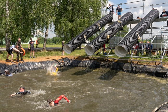 Гонка героев на полигоне Алабино собрала 1,5 тыс. человек