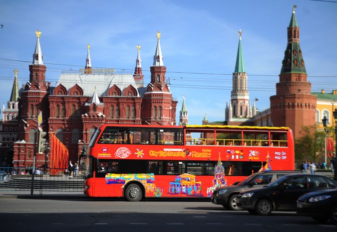 Экскурсионный автобус в Москве