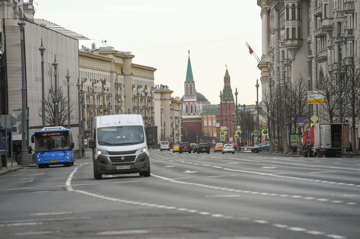 Москва во время режима всеобщей самоизоляции в связи с коронавирусом