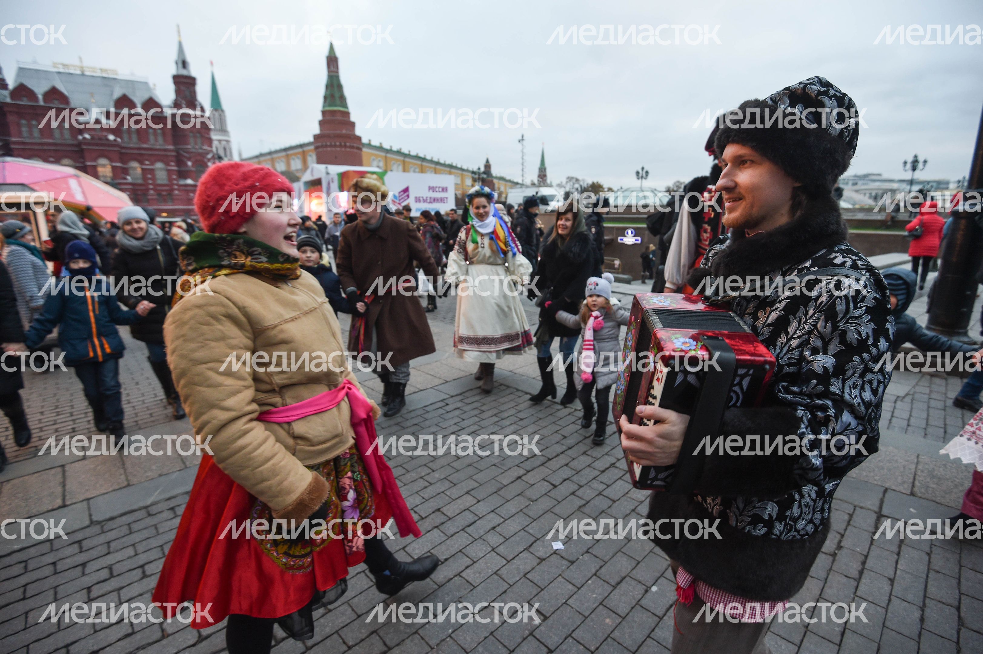 Празднование Дня народного единства в центре Москвы