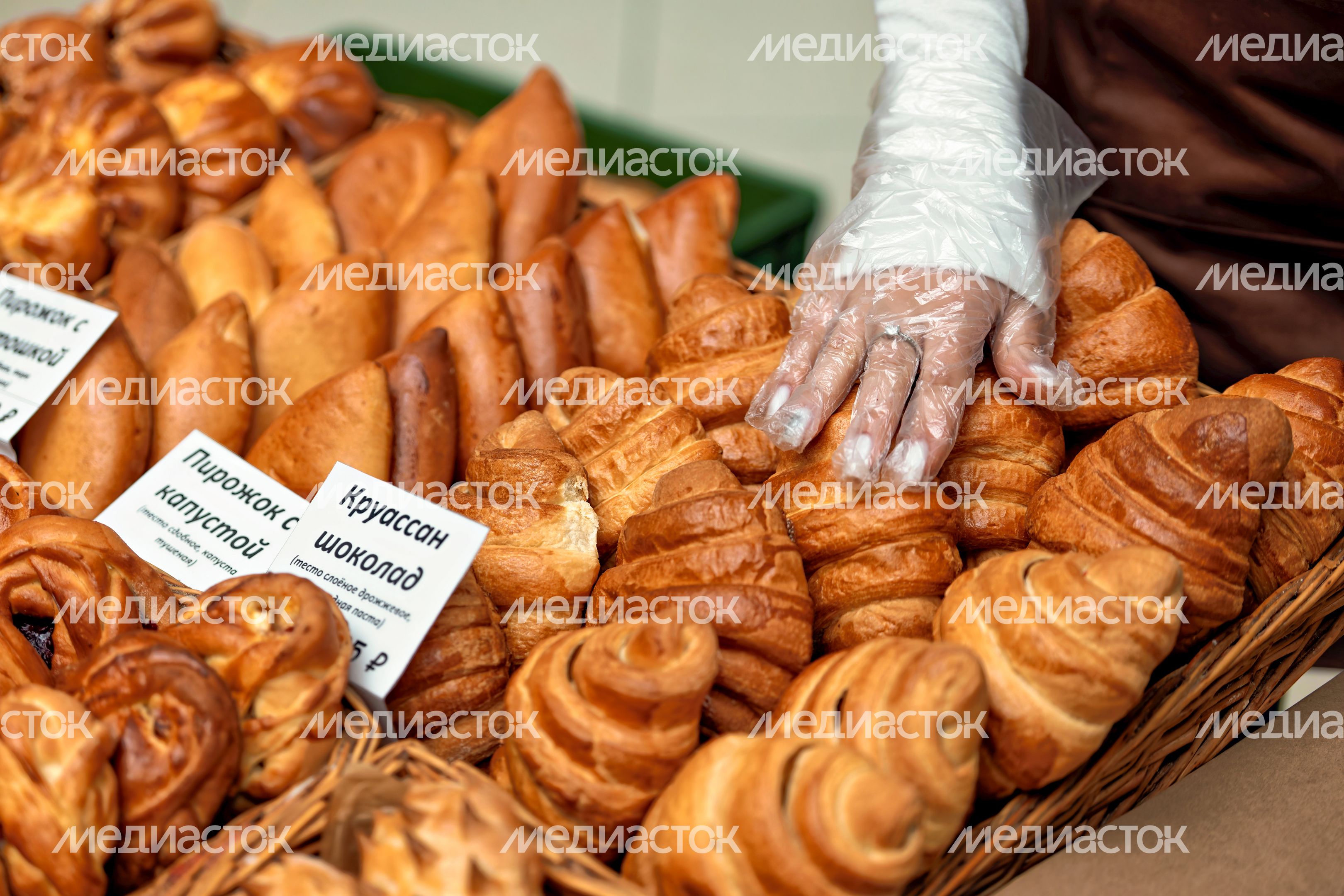 Булочки на ярмарке фермерских продуктов «Вкусная пятница» в Красногорске Булочки на ярмарке фермерских продуктов «Вкусная пятница» в Красногорске