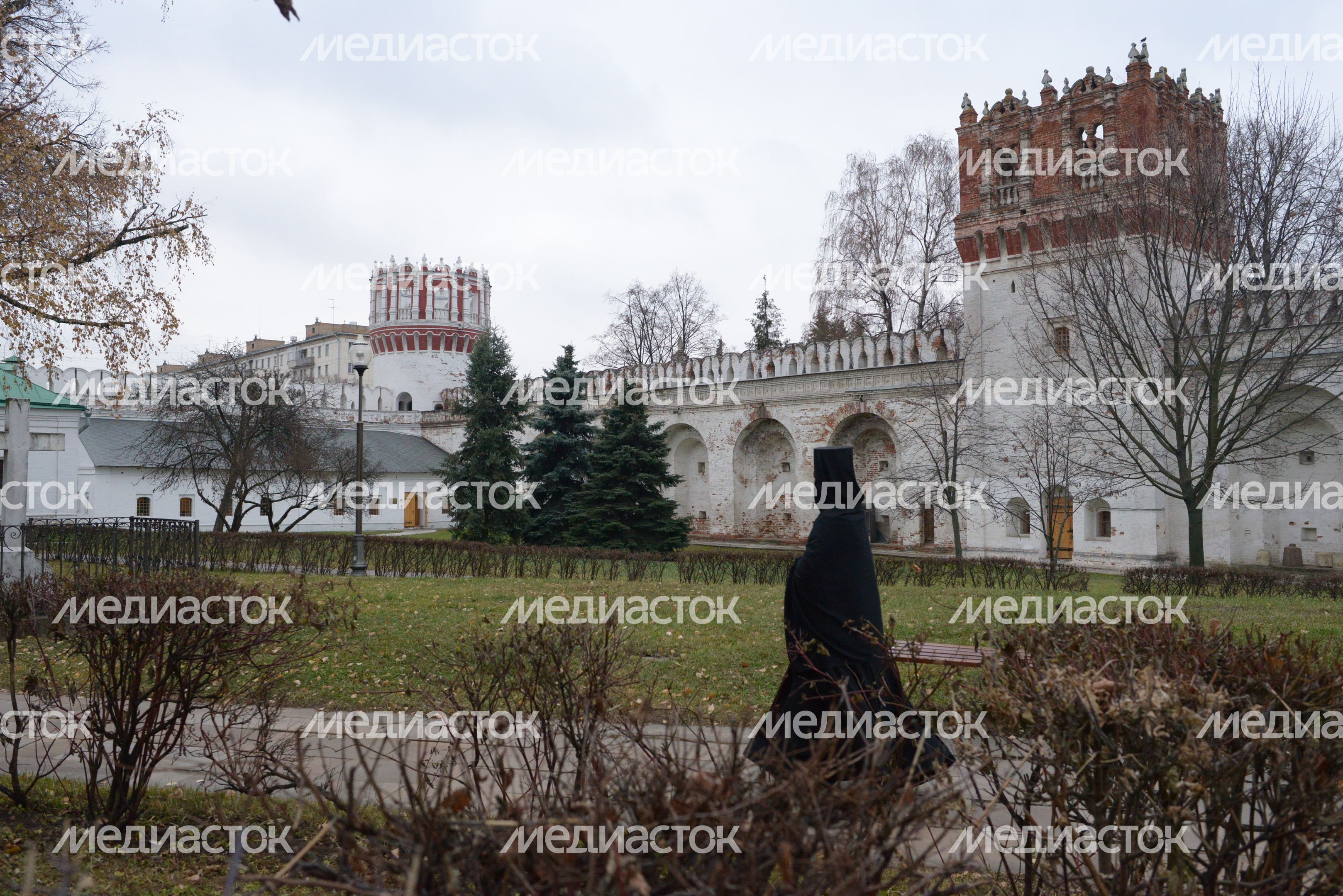 Новодевичий монастырь в Москве