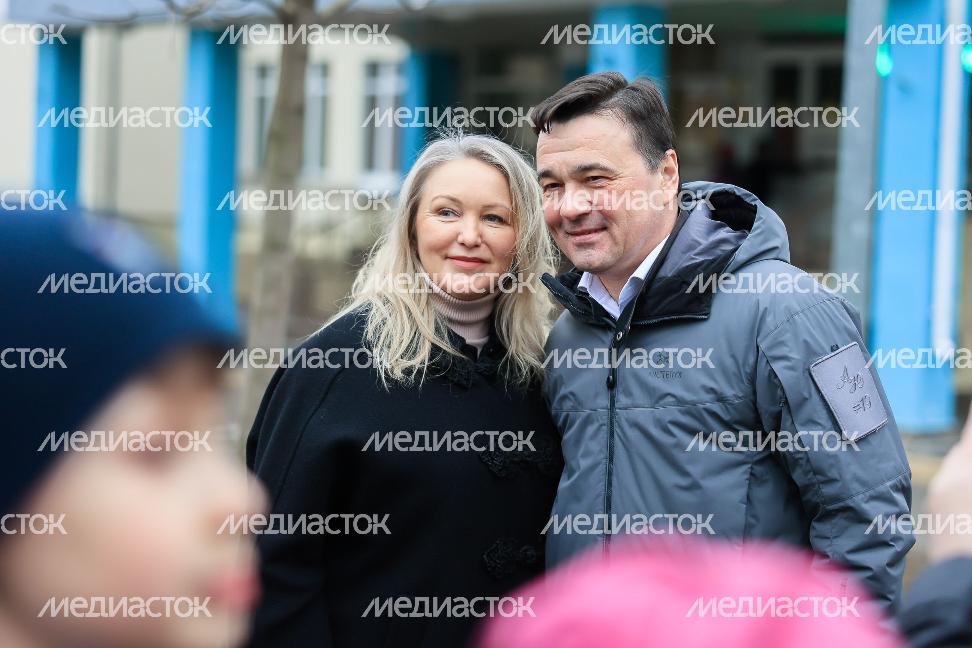 Проверка хода строительства пристройки к школе №14 в Долгопрудном Губернатором Подмосковья