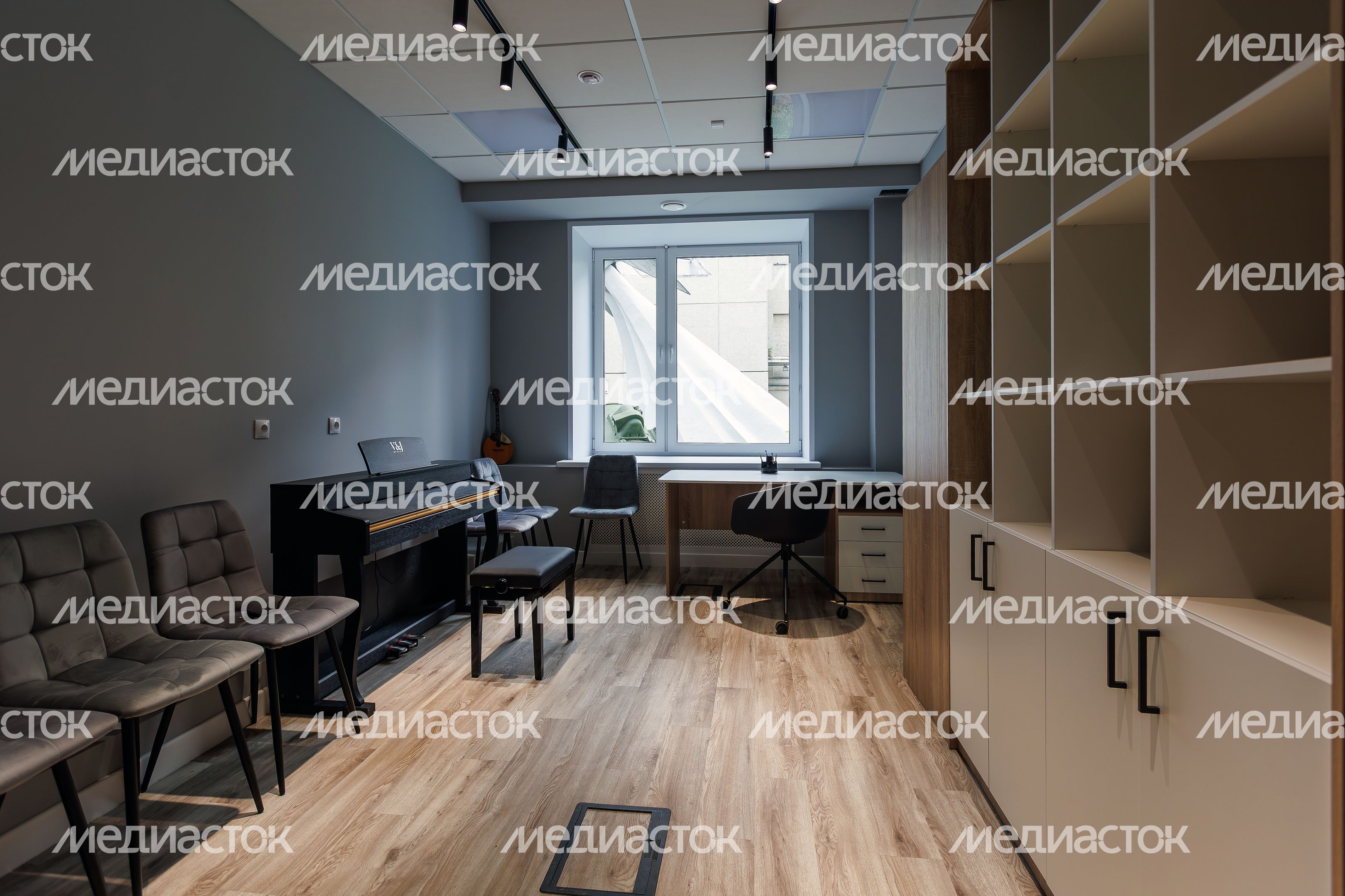 Зал для занятий музыкой в культурно-досуговом центре «Заря» в Балашихе после капитального ремонта Зал для занятий музыкой в культурно-досуговом центре «Заря» в Балашихе после капитального ремонта