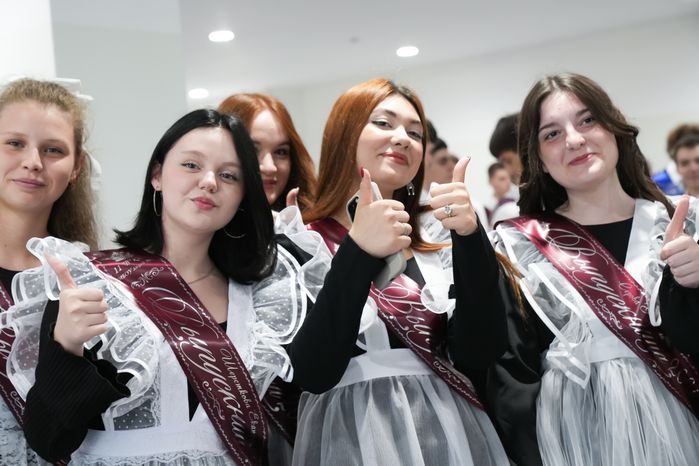 Последний звонок в мытищинском лицее №34