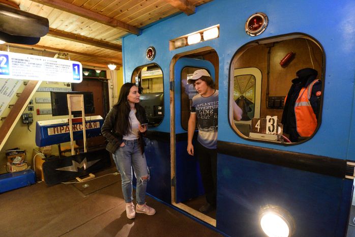 «Метро на даче»: первый частный музей подземки в Подмосковье