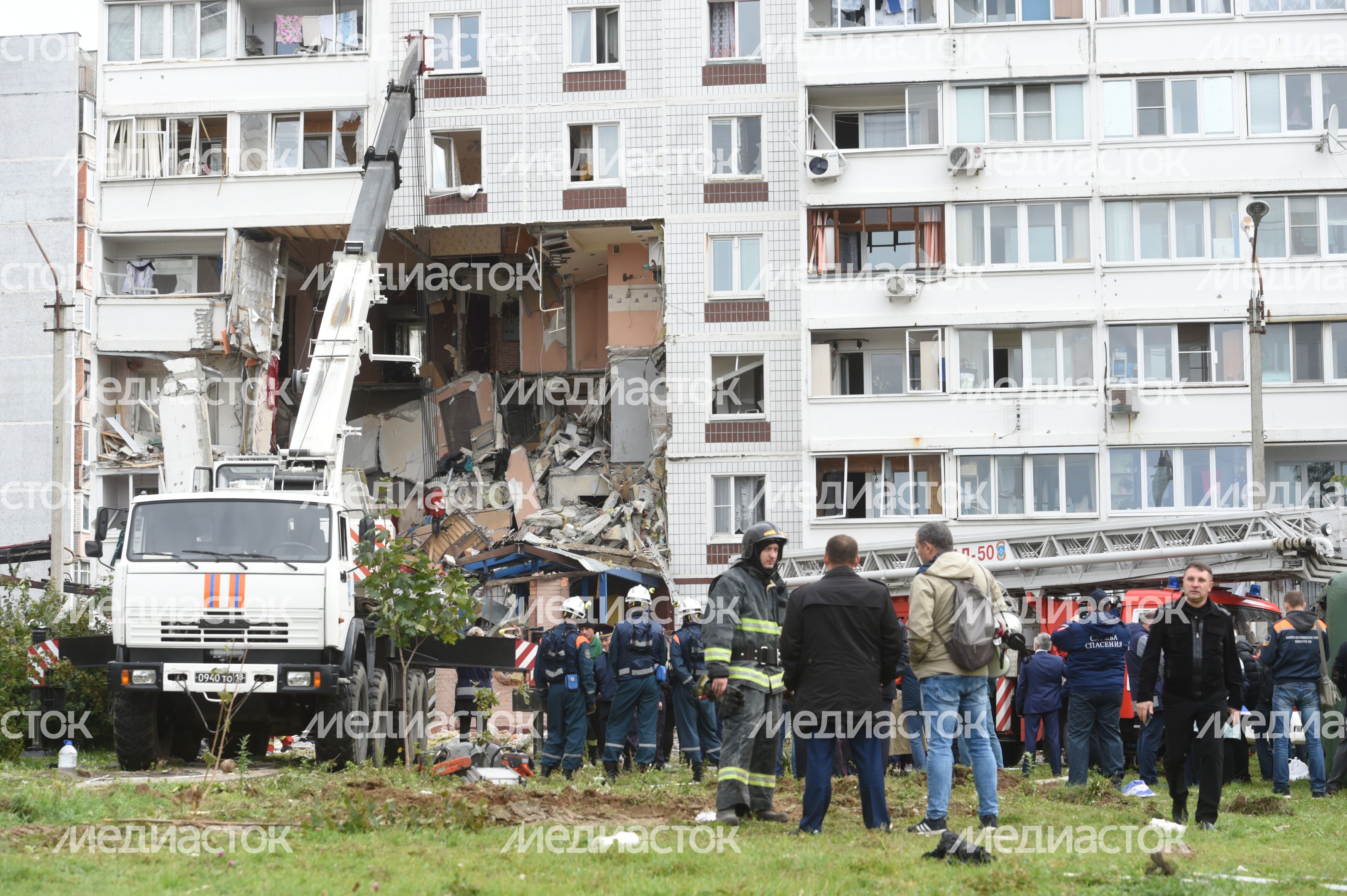 Кадры с места взрыва газа в жилом доме в Ногинске