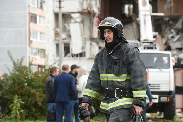 Кадры с места взрыва газа в жилом доме в Ногинске