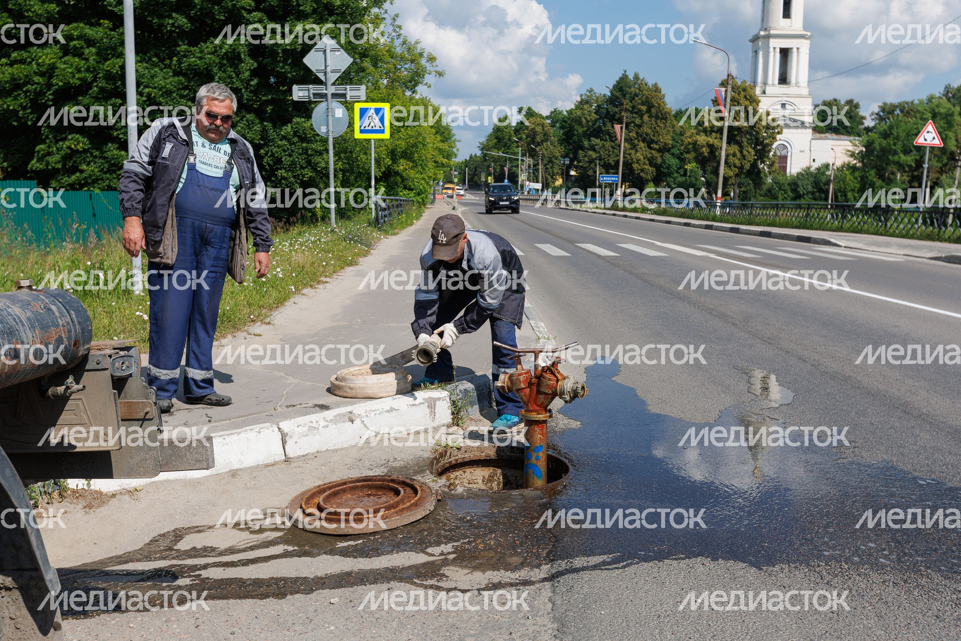 Ремонтные работы по промывке систем холодного водоснабжения на объектах Мособлводоканала для подготовки объектов к зиме