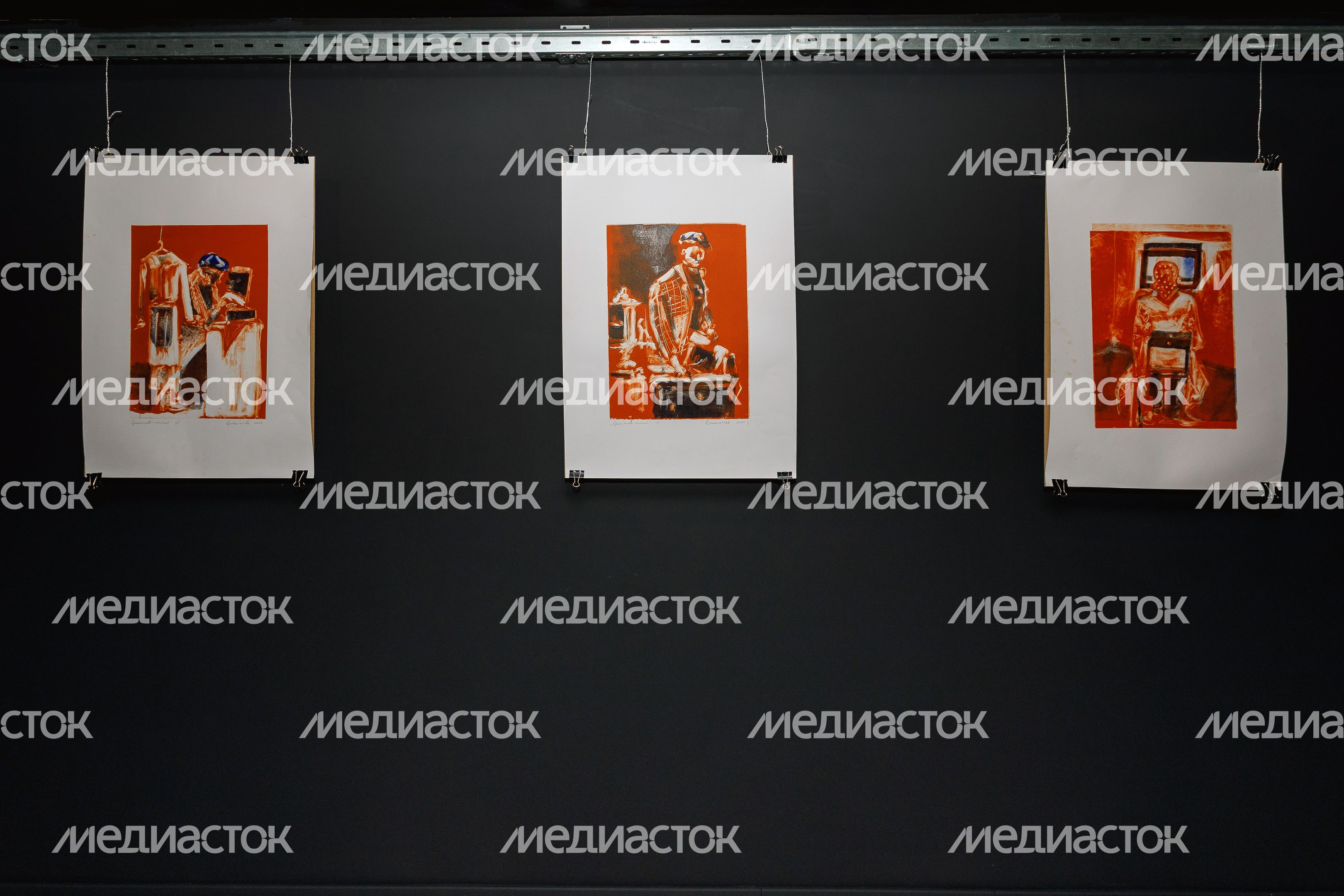 Выставка печатной графики Натальи Кумалаговой на фестивале современного искусства «Вообще» в Домодедово Выставка печатной графики Натальи Кумалаговой на фестивале современного искусства «Вообще» в Домодедово