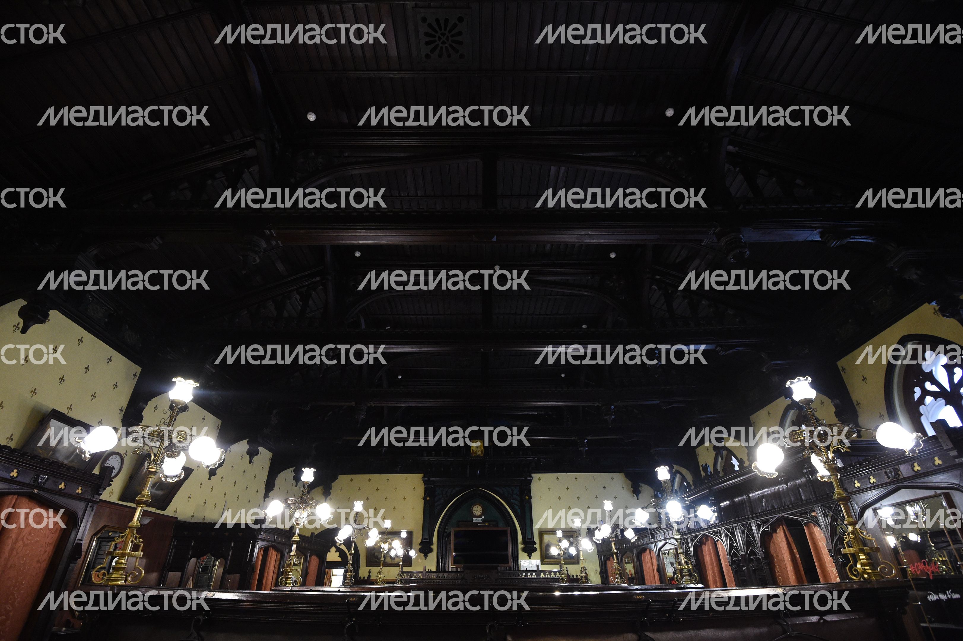 Московские термы: бани, где пьют Moët, заключают сделки и удивляют иностранцев