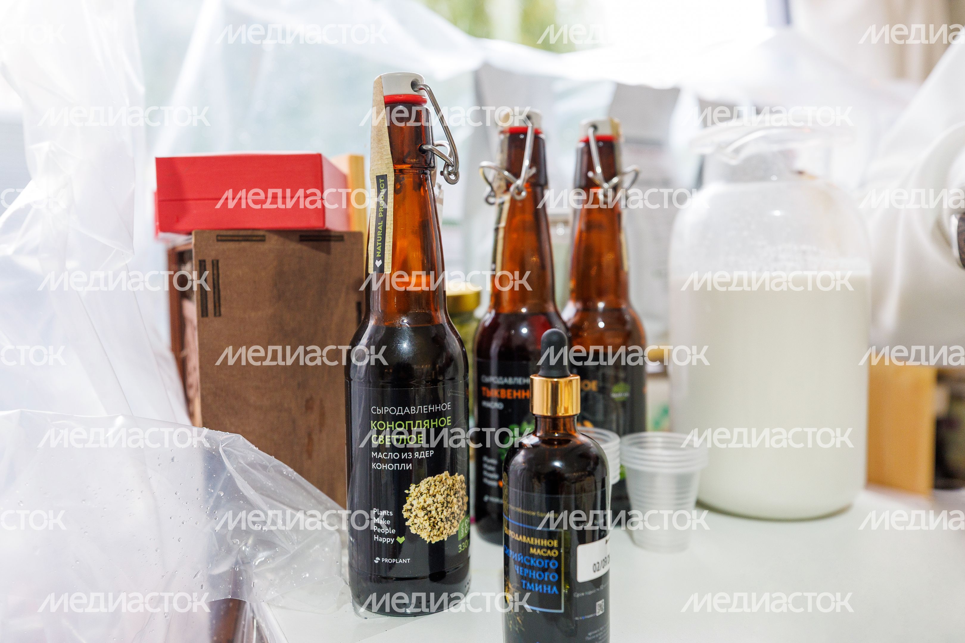Продукция местных фермеров на ярмарке подмосковных брендов «100% Подмосковье. Встречаем осень» в Красногорске Продукция местных фермеров на ярмарке подмосковных брендов «100% Подмосковье. Встречаем осень» в Красногорске