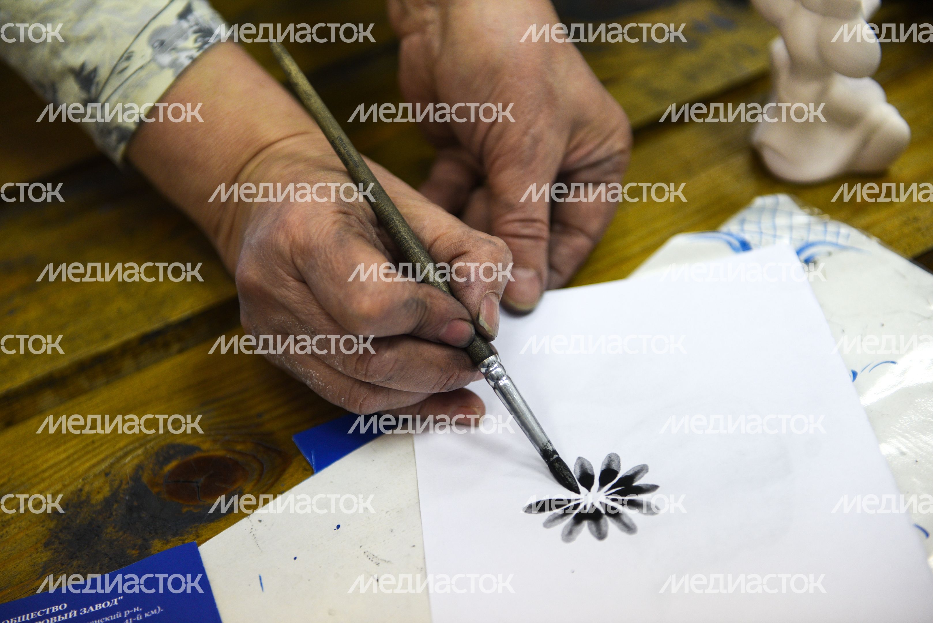 Гжельский фарфоровый завод