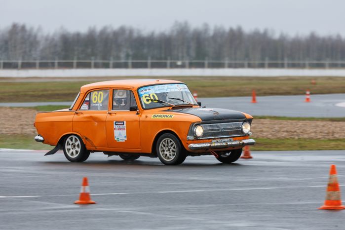 Открытие сезона ралли-кросса на гоночной трассе ADM Raceway в Мячково округа Люберцы