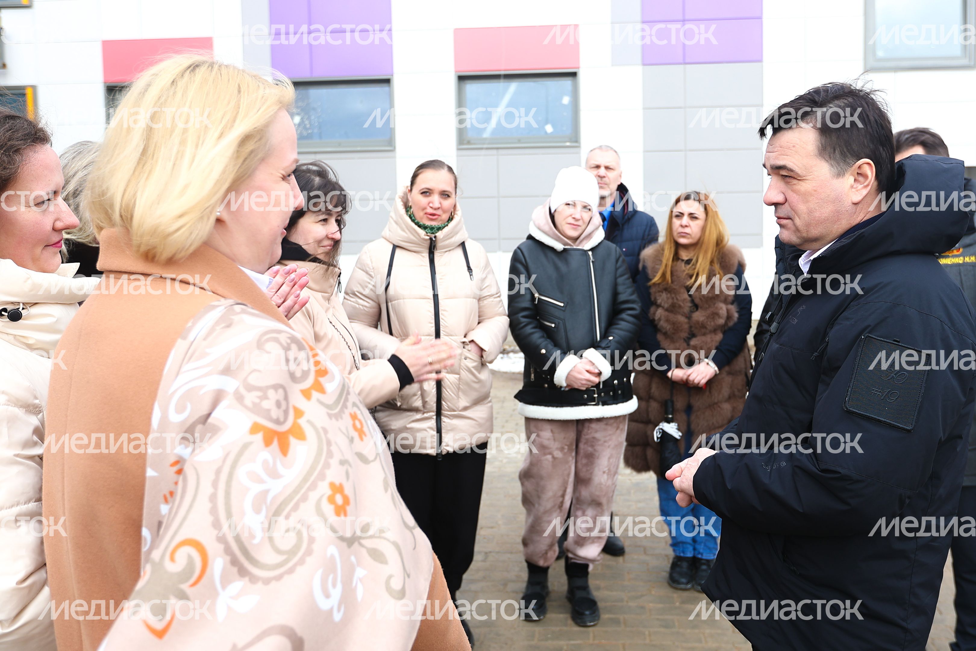 Проверка хода строительства школы в Тучкове Губернатором Подмосковья