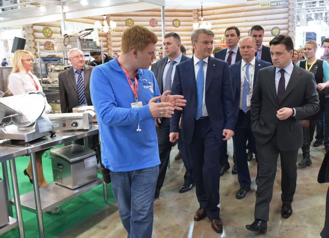А. Воробьев посетил выставку «МЕТРО ЭКСПО – 2015»