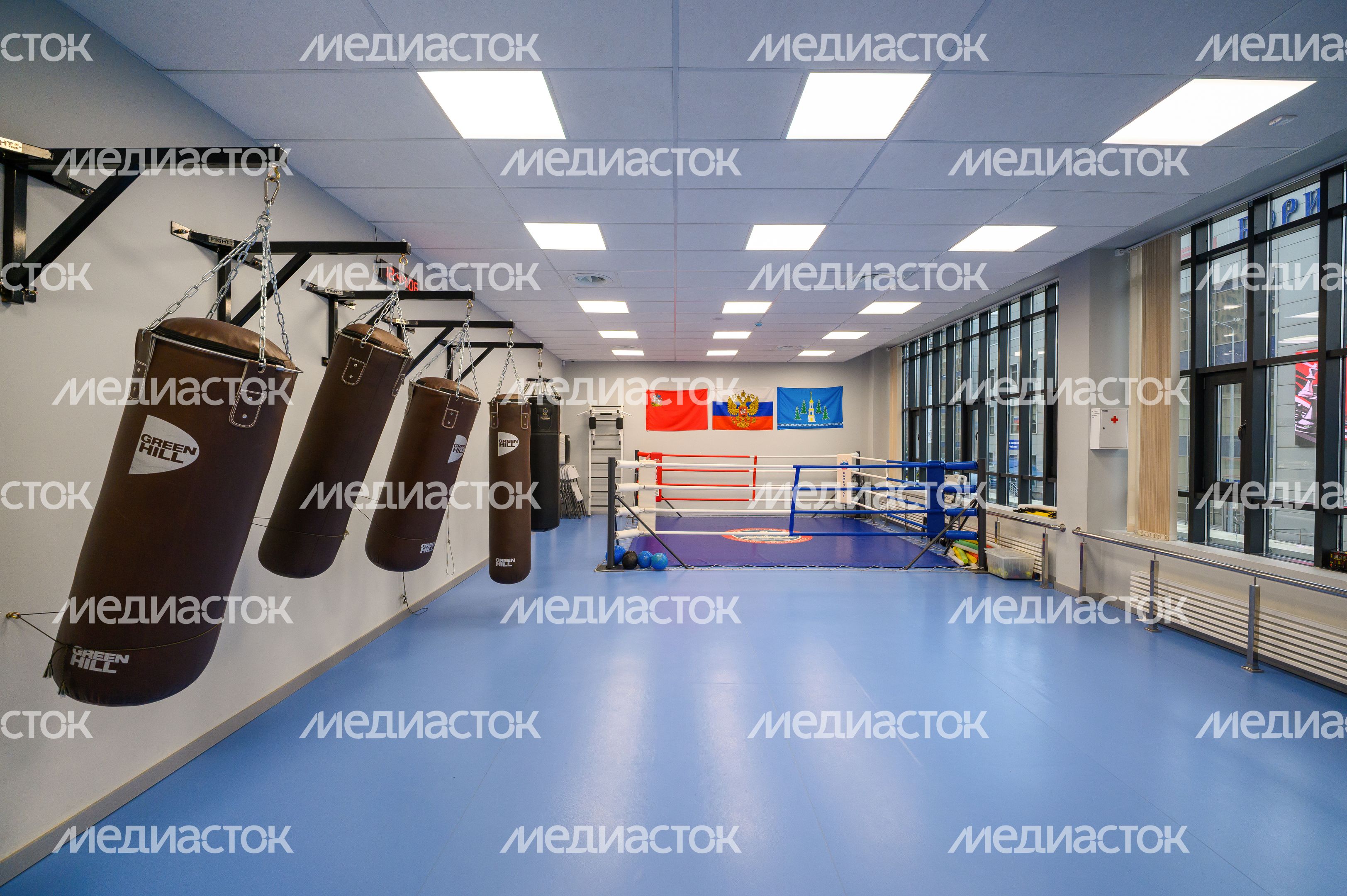 Зал для бокса в бадминтонном центре с бассейном в Раменском Зал для бокса в бадминтонном центре с бассейном в Раменском