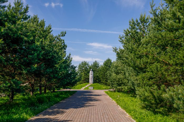 Церковь Преображения Господня в селе Радонеж Сергиево-Посадского округа