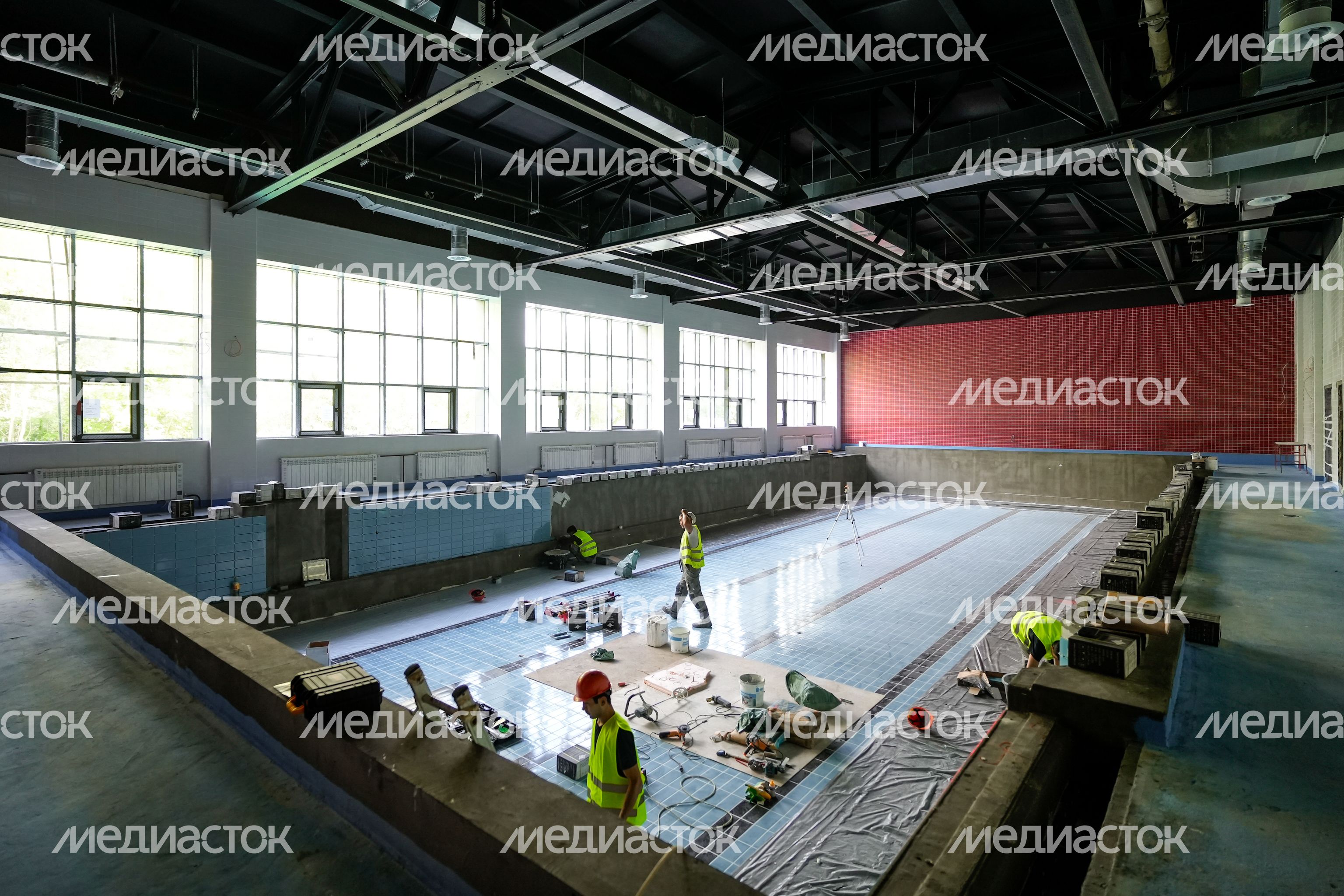 Реконструкция спортивной школы "Феникс" в Ликино-Дулеве